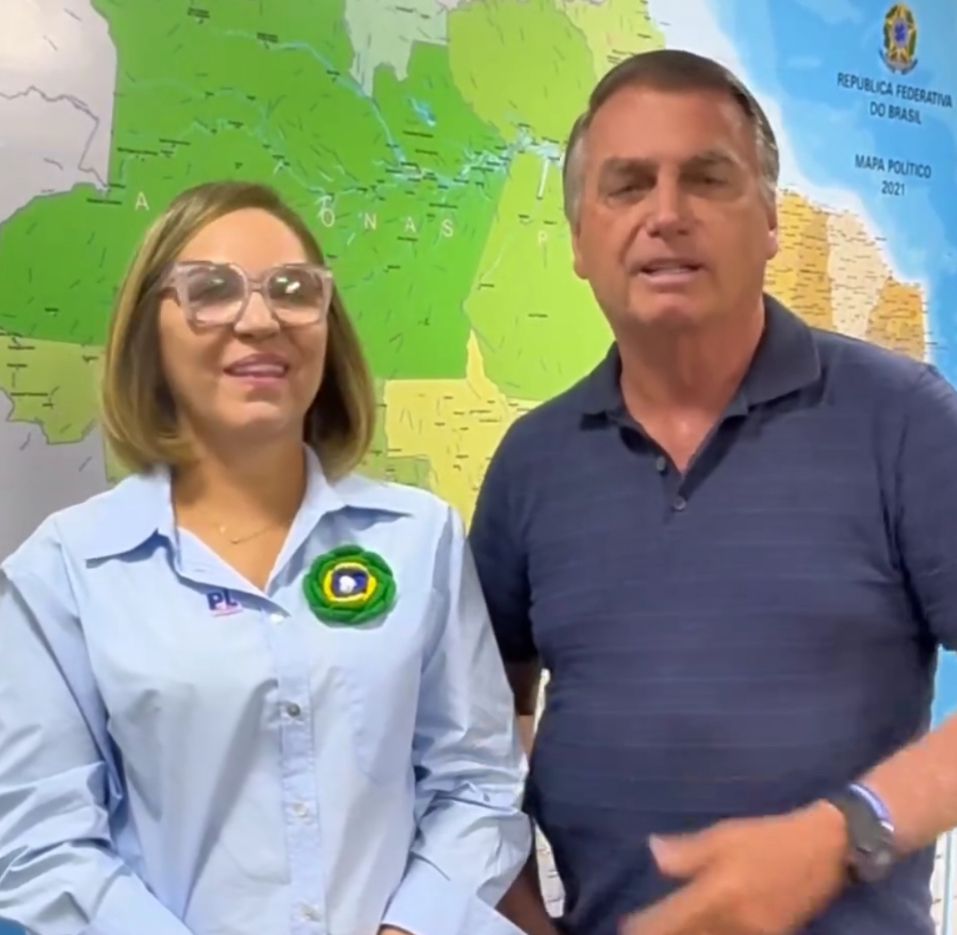 Flávia Berthier é oficializada por Bolsonaro como sua candidata a vereadora em São Luís