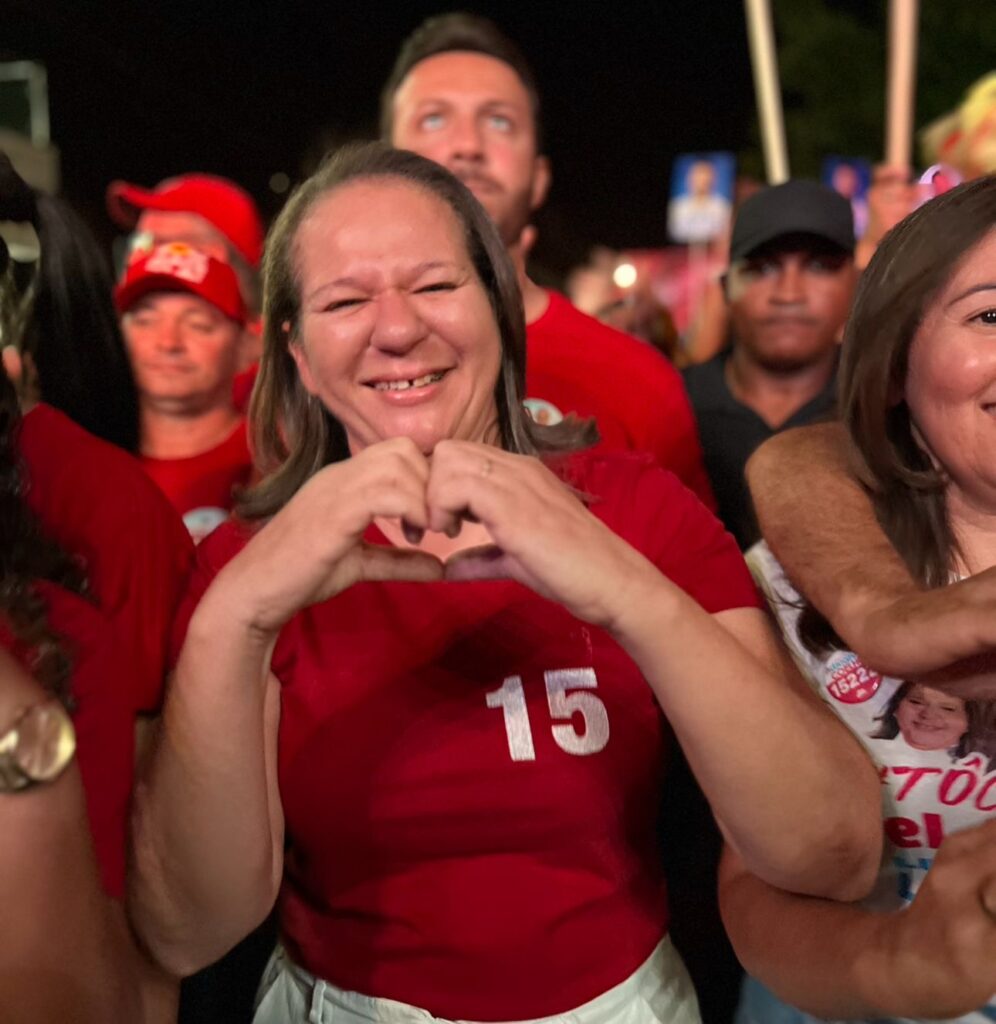 Luciana Leocádio lidera corrida eleitoral com 52,5% dos votos em Buriti Bravo