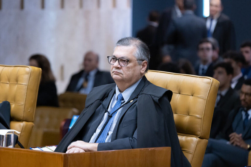 Flávio Dino nega pedido de revisão sobre decisão que liberou emendas parlamentares