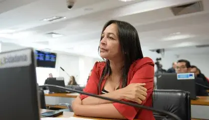 Eliziane deixa disputa e PSD vai apoiar Alcolumbre na corrida pela presidência do Senado