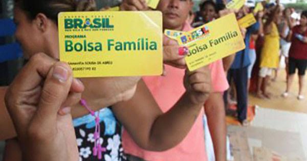 Três municípios do Maranhão tem mais beneficiários do Bolsa Família do que casas